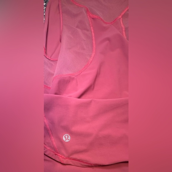 Lululemon Sculpt Pink Lightweight Stretch Tank Top Size 10 - Picture 4 of 6